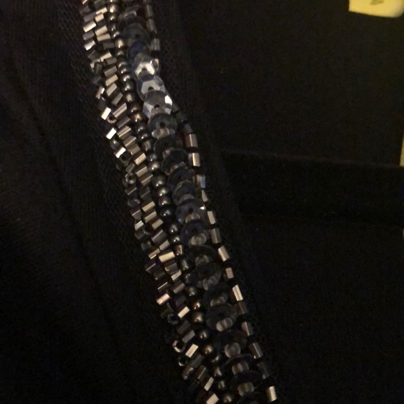 A PEA IN THE POD embellished maternity top shirt - Picture 7 of 10